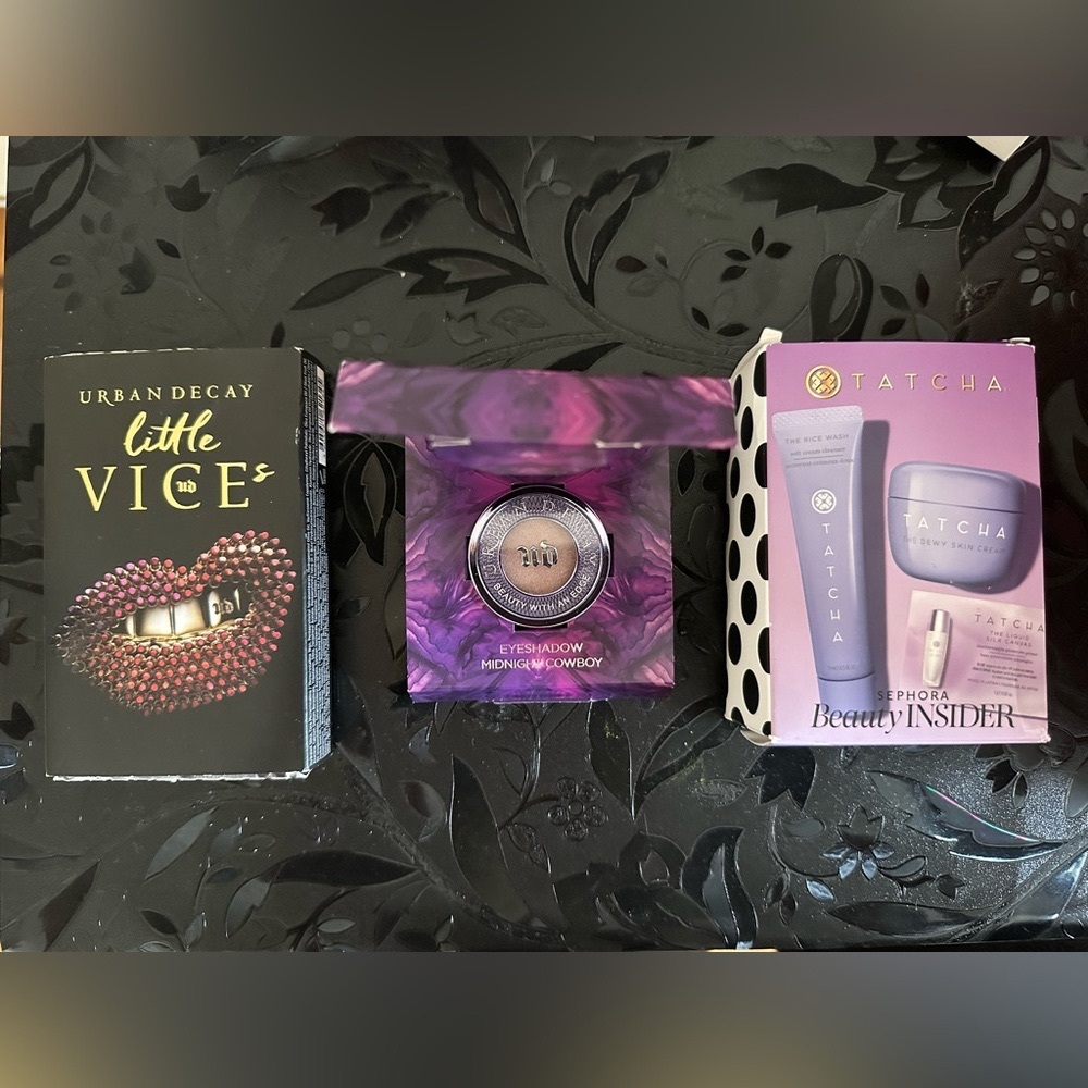 NEW Bundle: Urban Decay & Tatcha Sets